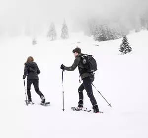Schneeschuhwandern im Skigebiet Imst in Tirol